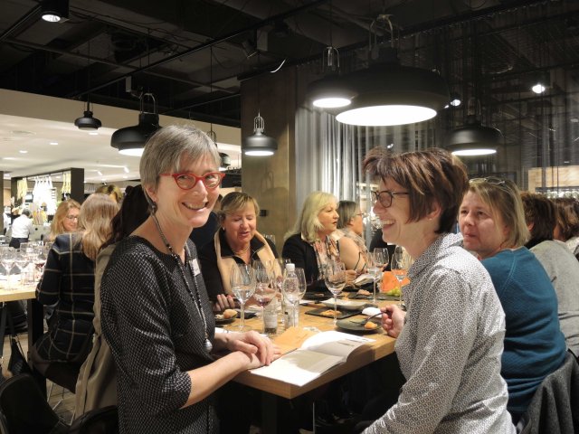 2/2019 Women&Wine-Society Anlass Globus